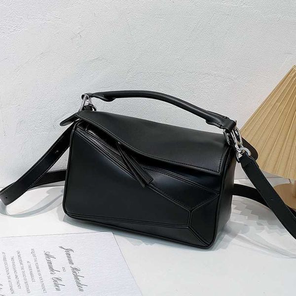 

luo family bag 2022 new fashion lingge soft leather geometric combination women's autumn and winter crossbody handbag pillow