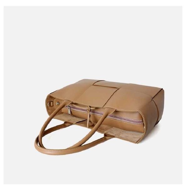 

removable 100% genuine leather arco tote large capacity luxury handbags orthogonal weave interior zipped pocket string closure