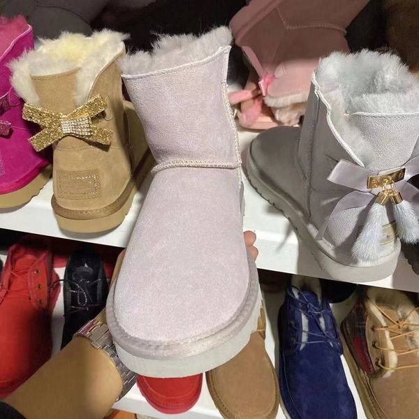 

2022 winter new quality classic ultra mini snow boots tasman wool booties, Black