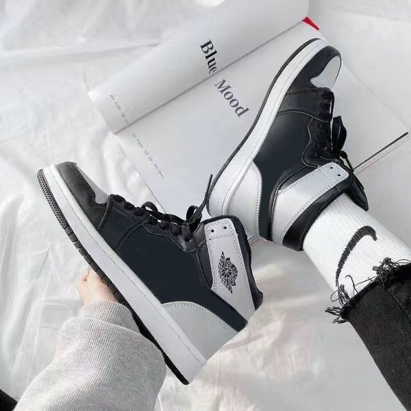 

2022 1 1s boots basketball shoes heritage bred patent university blue atmosphere dark mocha 85 georgetown black white shattered backboard me, Black;brown