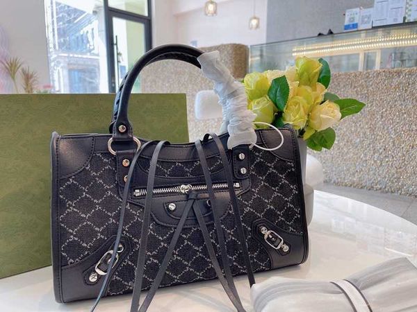 

designer luxury women the tote bag fashion versatile handbags shoulder crossbody bags purse telfars totes large capacity saddle wallets 7a b