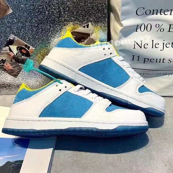 

2022 unc running shoes for men women dunksb panda designer sneakers syracuse grey fog university red varsity green womens sports trainers si, Black;brown