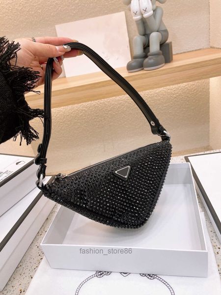 

designer bags triangular covered in crystals diamante bags luxury fashion handbags 2022 3i6w 3lo9