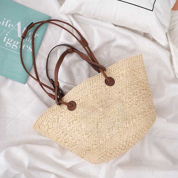 

2022 spring paper straw hand woven bag high capacity tote bag creative