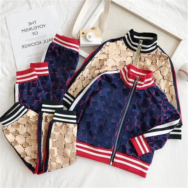 

kids designer clothing sets new luxury print tracksuits fashion letter jackets joggers casual sports style sweatshirt boys cloth306z, White