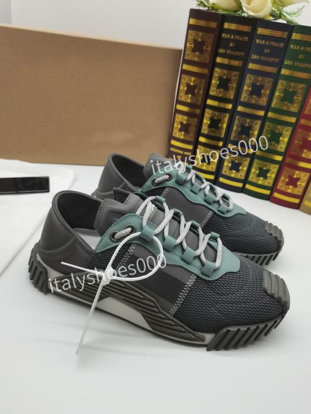 

dress shoes autumn and winter new fashion british style single shoes velvet lace up versatile square round head small leather shoes bn210302, Black