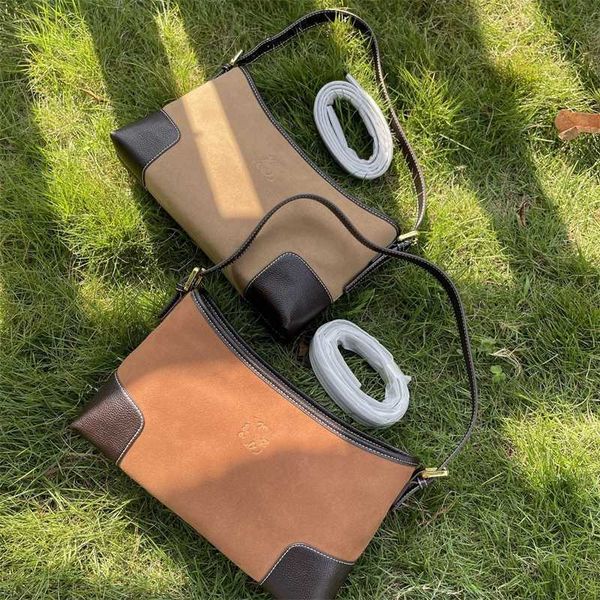 

2022 luo family autumn and winter new leather splicing underarm bag high-grade deer skin middle ancient french stick single shoulder