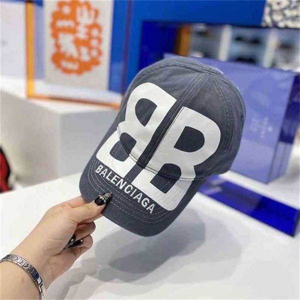 

paris luxury aristocratic cap balencaigcap family autumn men's and women's trend duck tongue hat big double b graffiti letter base, Blue;gray
