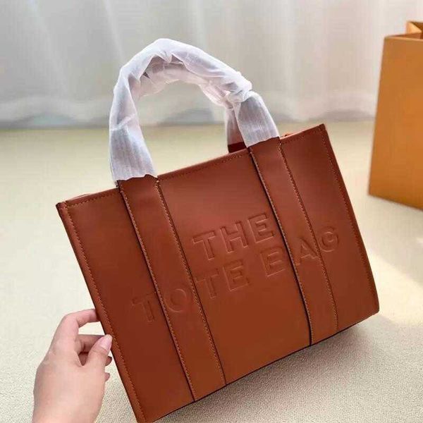

designer luxury marc tote bag leather capacity versatile women mini medium small bags marcjacobs handbags multicolour fashion shoulder purse