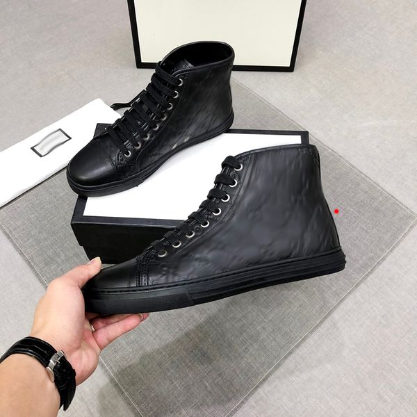 

2023 man sell boy snow boots lazy shoes men walking shoes students pedal cotton shoess tag card dust bag transshipment -l204, Black