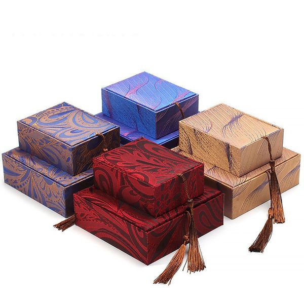 

ancient poetry jewelry packaging box wooden linen fringed buddhist bracelet string packing box, Black;white
