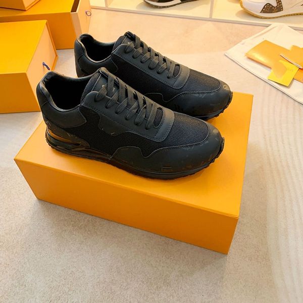 

luxury designer men's classic casual shoes are made of soft grain calfskin embossed with metallic texture trim asdasdsdasdadasdasdad, Red;white