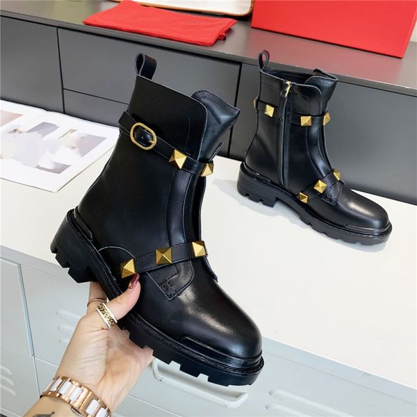 

luxury design women boots valentinoity fashion comfort leather wool autumn winter warm letter logo cotton men casual socks shoes 03-023, Black