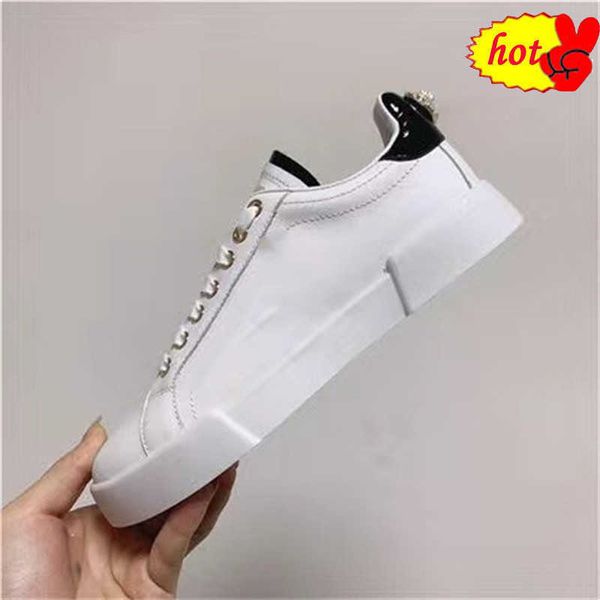 

2023 designer shoes sneakers fashion casual shoe classics women espadrilles flat canvas and real lambskin loafers two tone cap toe 35-41, Black