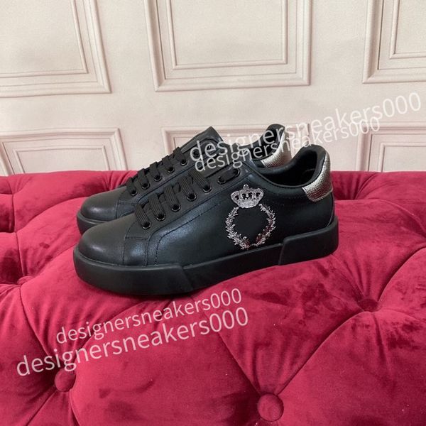 

2023 heavy duty beige chunky platform boots leather lace-up shoes combat boot chains buckle low heel martin booties ankle luxury designers b, Black