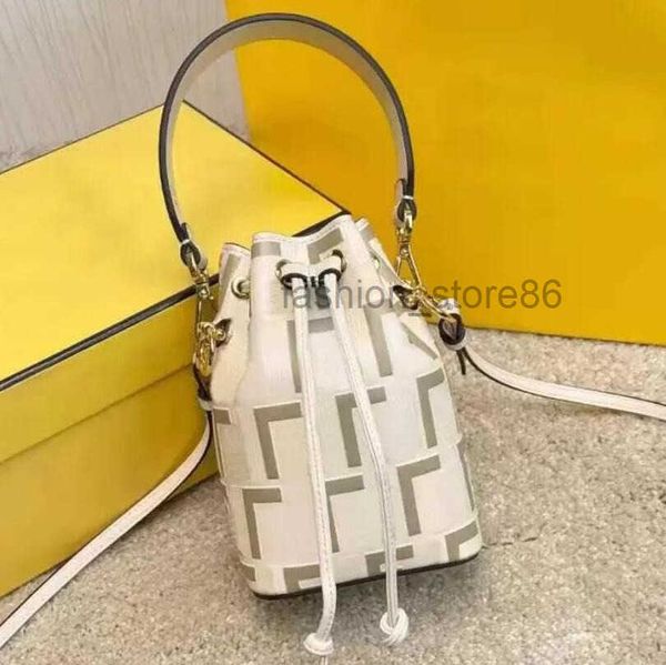 

designer bag bucket luxury fashion one shoulder women's leather tote detachable shoulder strap fender handbags 4nnl od1y