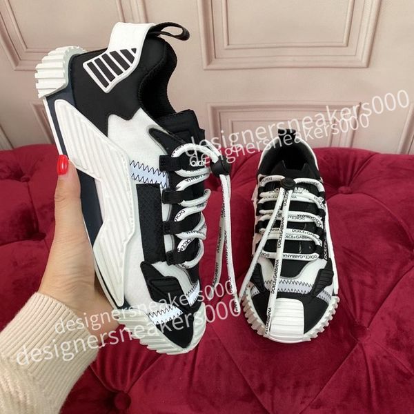 

2023 australia australian classic warm boots women mini half snow boot winter full fur fluffy furry satin ankle boots booties hc210412, Black