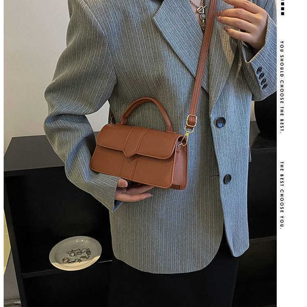 

designer bag dinner party bag this year's popular small women's 2022 new fashion portable square versatile ins minority messenger