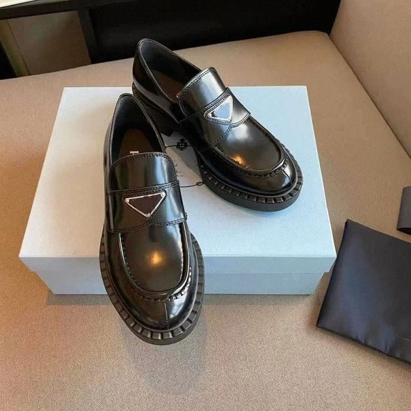 

2022 comfort monolith brushed leather loafers shoes sliper on women oxford chunky rubber luxury fashion lug sole platfrom walking party wedd, Black