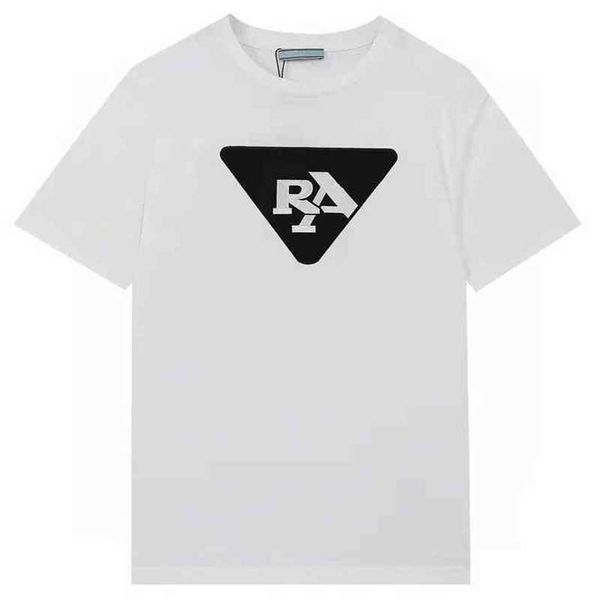 

correct version new family embroidery sticker t-shirt versatile, White;black
