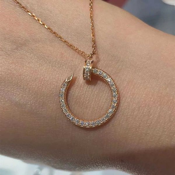 

2022nail necklace female luxury small group 18k rose gold double ring small round cake full diamond v gold colorless collar chain1000, Silver