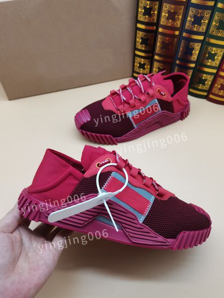 

mens italy bee casual shoes women white flat leather shoe green red stripe embroidered tiger snake couples trainers des chaussures bn220303, Red;white