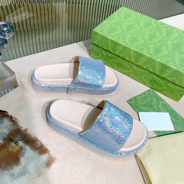 

2022 super mermaid glittering slippers italian design bottom comfortable women's summer sandal holiday out slippers in multi, Black