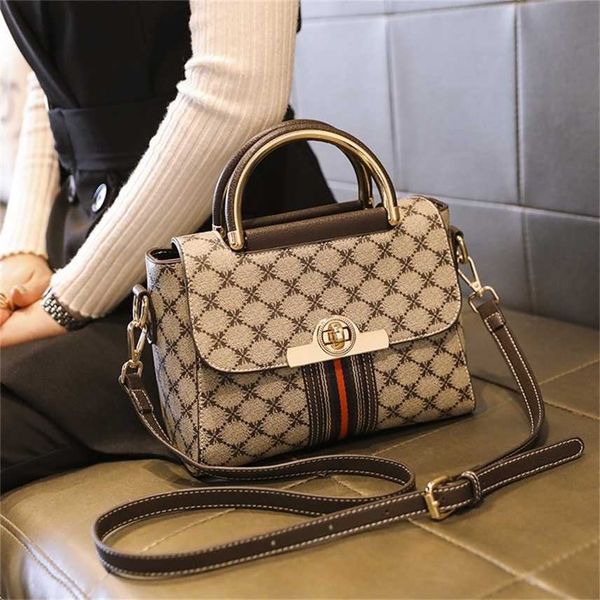 

bag new sling one shoulder messenger autumn versatile small square bag women's