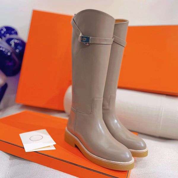 

2022 designer women luxury round toes boots fashion genuine leather mid-leg flat metal lock gray black brown white boots winter h home marte