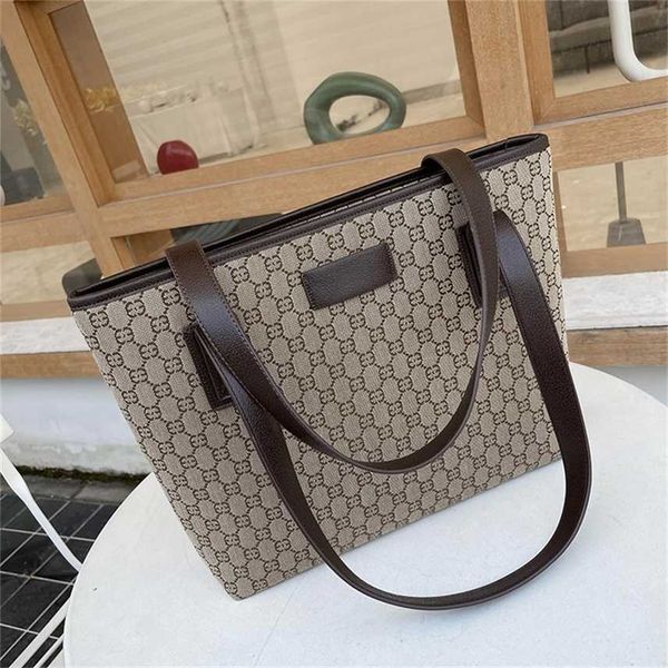 

large capacity women's one shoulder tote bag new printing versatile mommy shopping bag