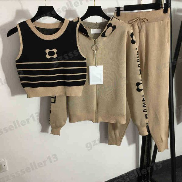 

womens outfit knitted tracksuits cnl three piece sets letter logo print hooded cardigan jacket striped vest casual trousers luxury designer, Gray