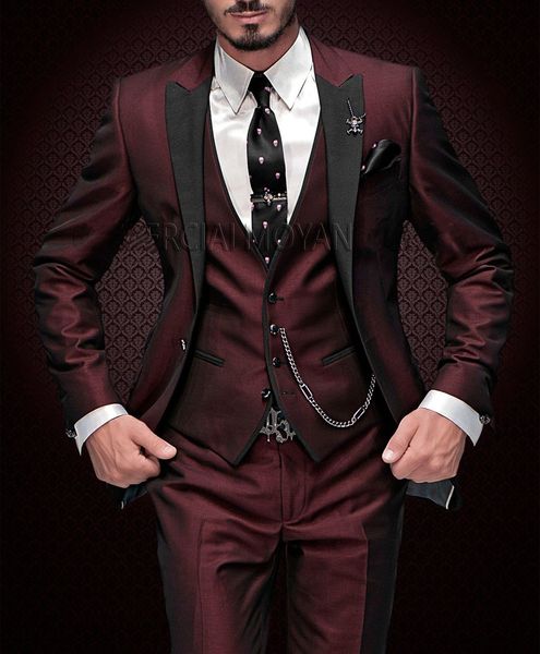 

mens suits blazers arrival black lapel groom tuxedos burgundy men wedding 3 piecesjacketpantvesttietraje de novio par 221123, White;black
