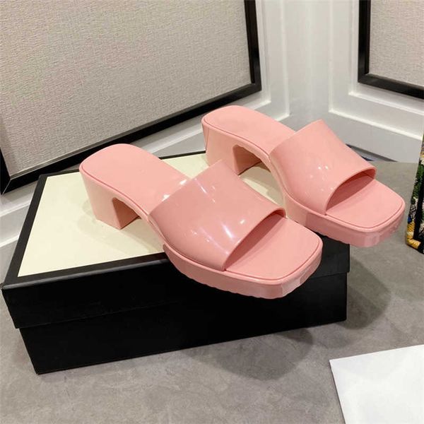 

fashion-lazy thick heel slippers waterproof and anti-skid jelly shoes integrated plastic sandals size 35-41, Black