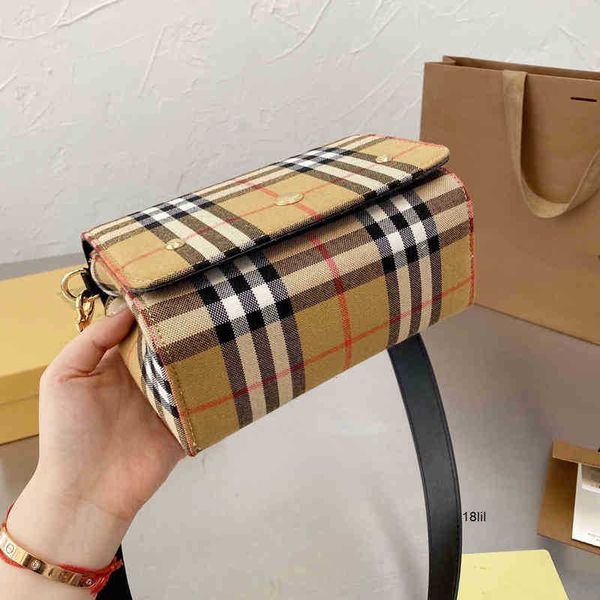 

s women designer handbags bags east gate plaid canvas envelope bag british style leather inner large capacity womens versatile one shoulder