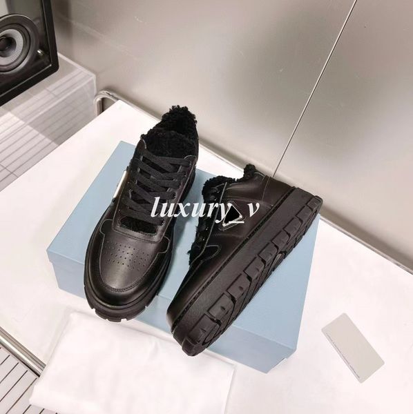 

designer boots women monolith shoes ladies black brushed leather loafers fur on leather boot increase platform sneakers cloudbust shoe 7w3p