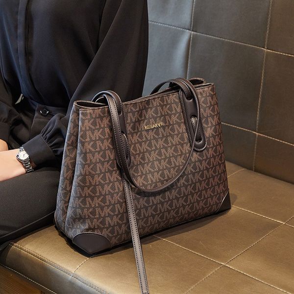 

armpit bag women 2022 new women's one shoulder tote bag fashion one shoulder messenger bag large capacity handbag totes