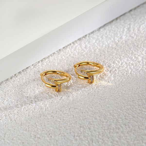

light and luxurious ear button european and american style cross-border nail word ear button women's personality, Golden;silver