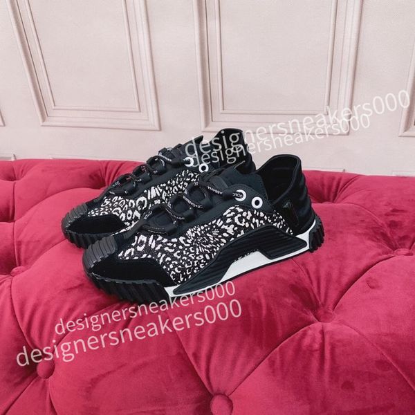 

2023 ladies classic mini platform boots ultra matte fur suede wool blend winter designer ankle boots hc210423, Black