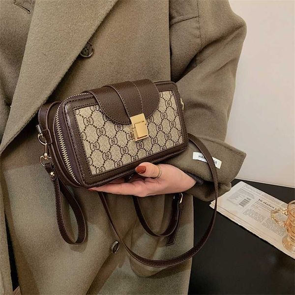

camera women's new fashion messenger foreign style versatile one shoulder small square bag