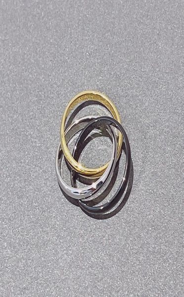 

trinity series ring made of black ceramic and 18k gold counter highest quality official reproductions advnced exquisit9557586, Silver