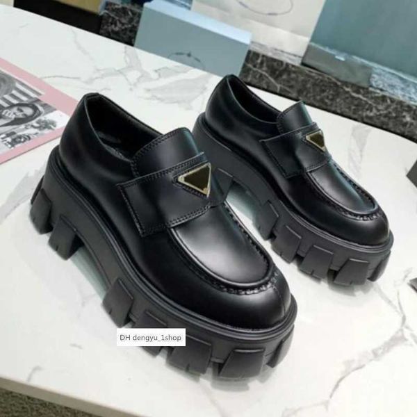 

designer shoes platform loafers sneakers leather chunky shoe soft cowhide triangle rubber black shiny round head sneaker thick bottom men
