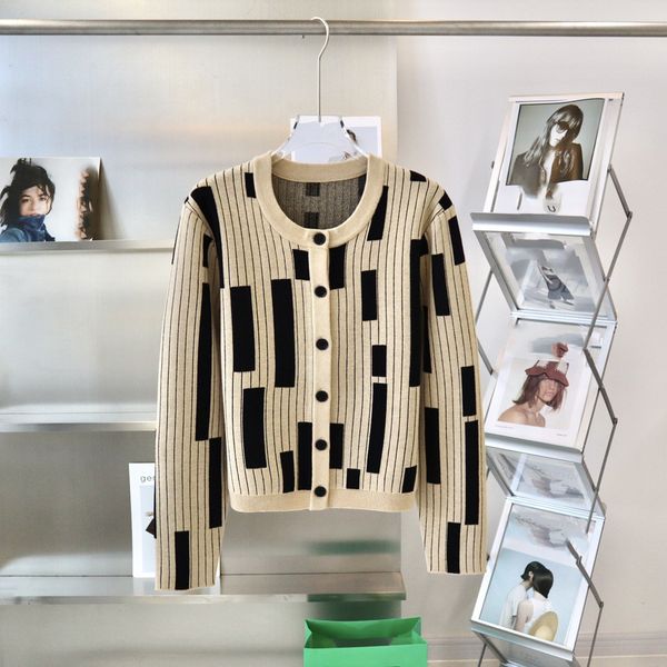 

1131 2022 autumn womens sweater long sleeve pullover crew neck fashion striped clothes yishang, White;black