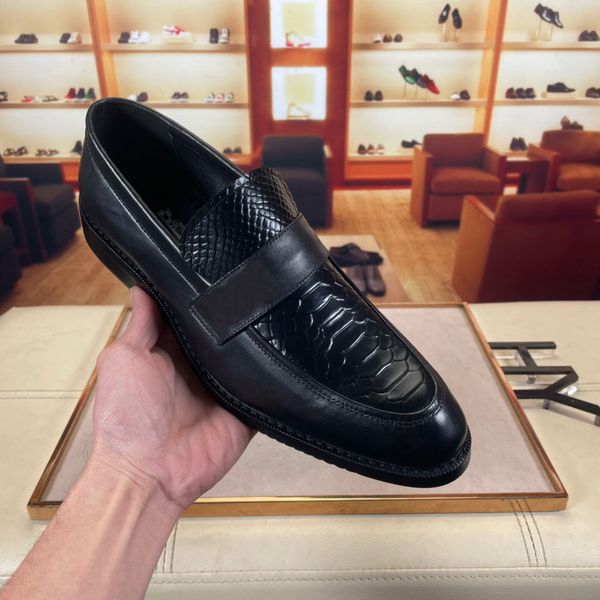 

2023 gentlemen formal dress shoes male brand designer genuine leather shoes mens business oxfords size 38-44, Black