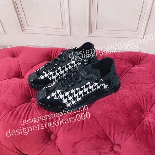 

sell classical mini women snow boots keep warm boot latest fashion sheepskin cowskin genuine leather plush boots hc210424, Black