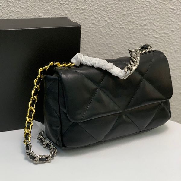 

womens 19 series lambskin clasic flap quulted bags silver turn lock chain hand totes two-tone metal hardware crossbody shoulder outdoor saco