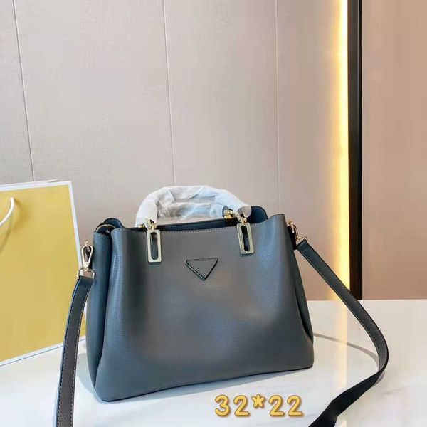 

pra da bag tote bags lady single chain s bag women er handbag luxury e designer wallet o leather fashion crossbody vintage v9t2