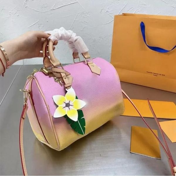 

cc boston shoulder bags designer gradient pillow bag tote by the pool casual trend retro style metallic texture shopping handbag women luxur