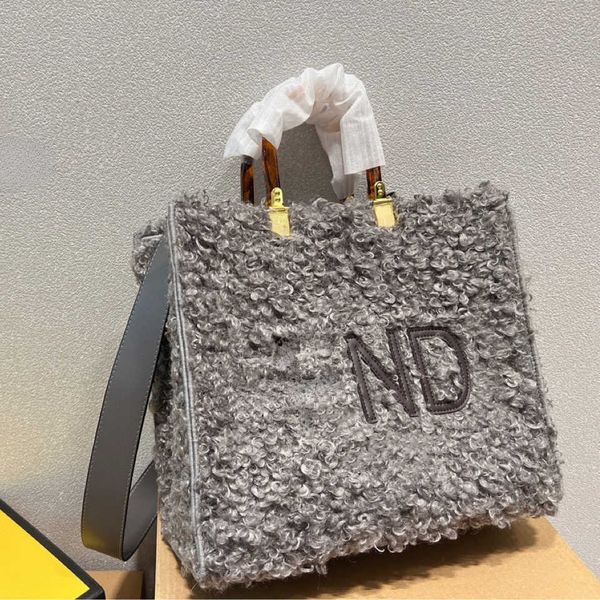 

shoulder bags fnd autumn and winter 2022 fen new curly fur tote bag f tortoise handle one shoulder messenger shopping plush hand