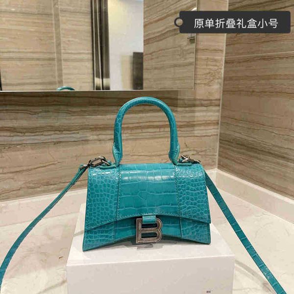 

designer luxury womens bag balencigas handbag b-shaped paris single shoulder messenger fashion square gift shoulder oblique span versatile h