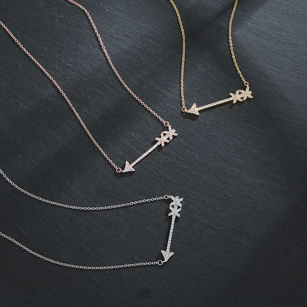 

arrowhead necklace with diamond white gold rose gold gold tricolor fashion accessories, Silver